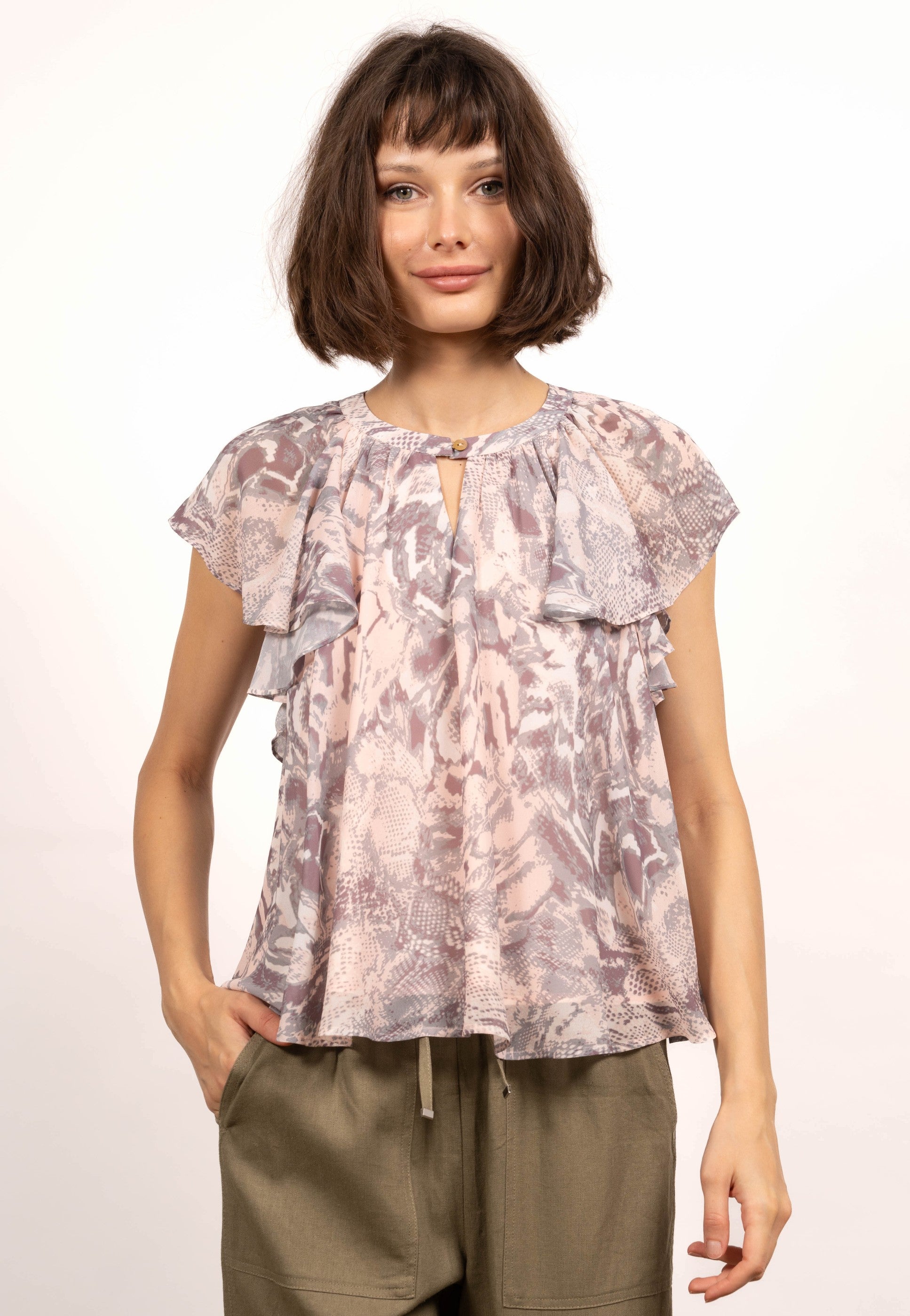Izzy Chiffon Blouse