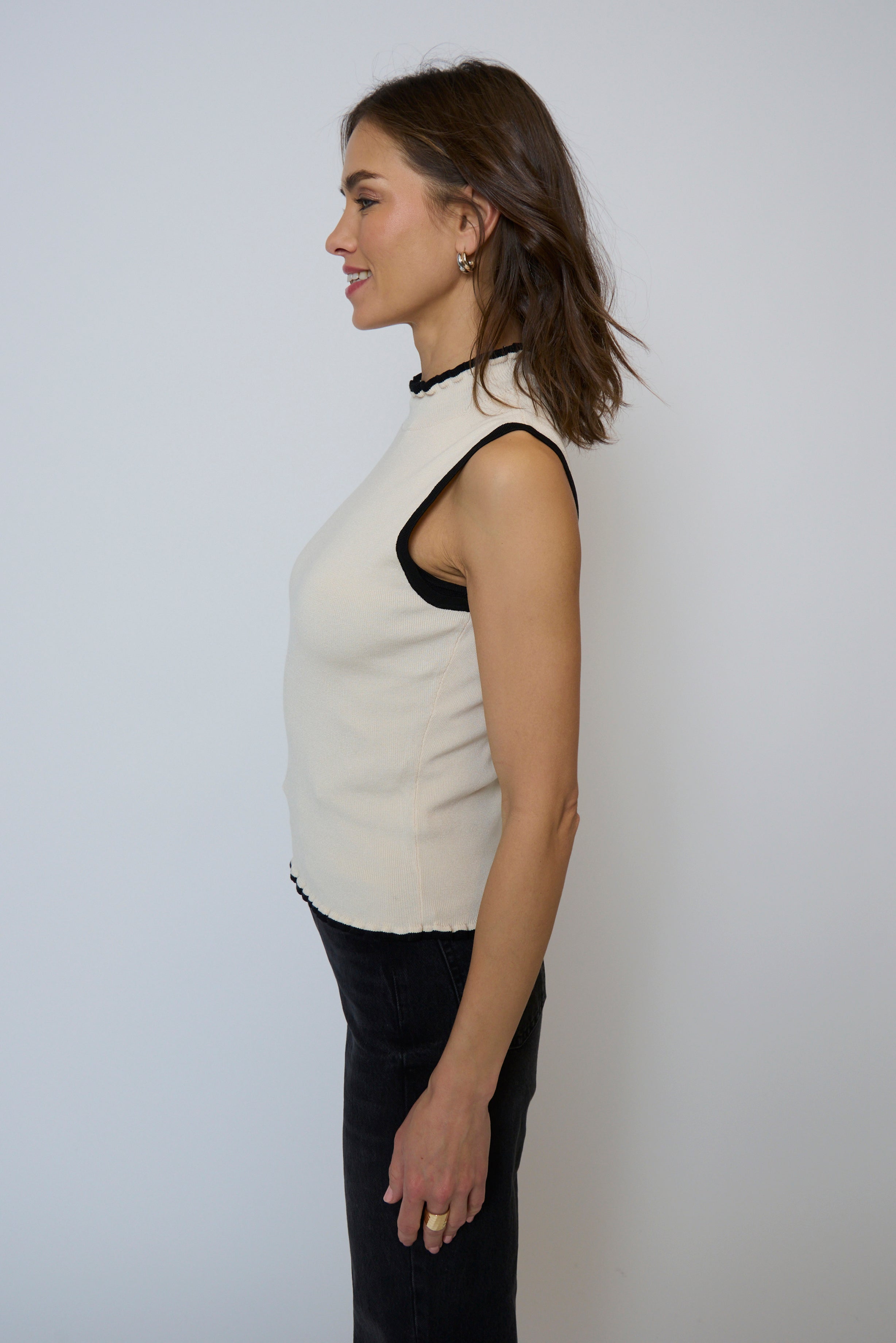 Isla Sleeveless Ruffle Turtleneck