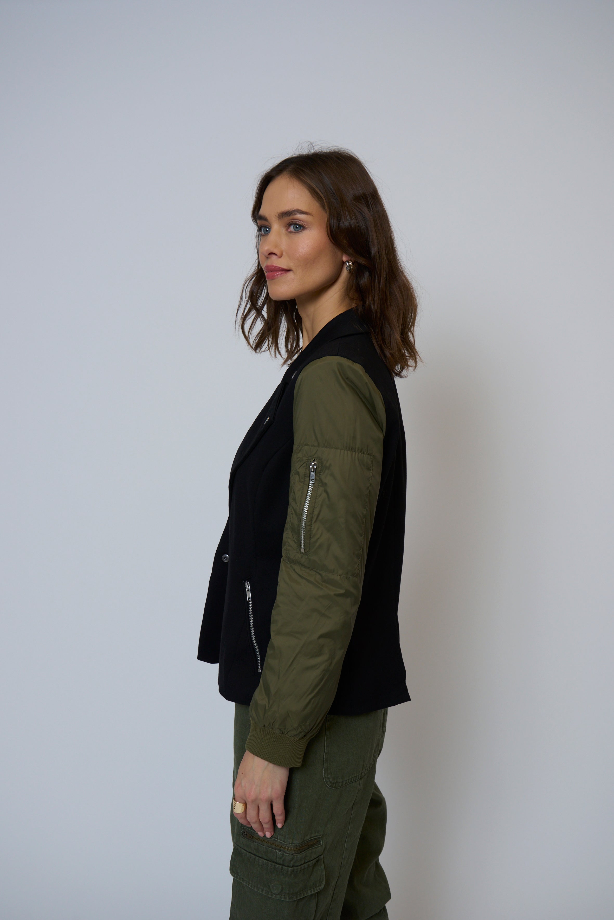 Billie Nylon Sleeve Blazer