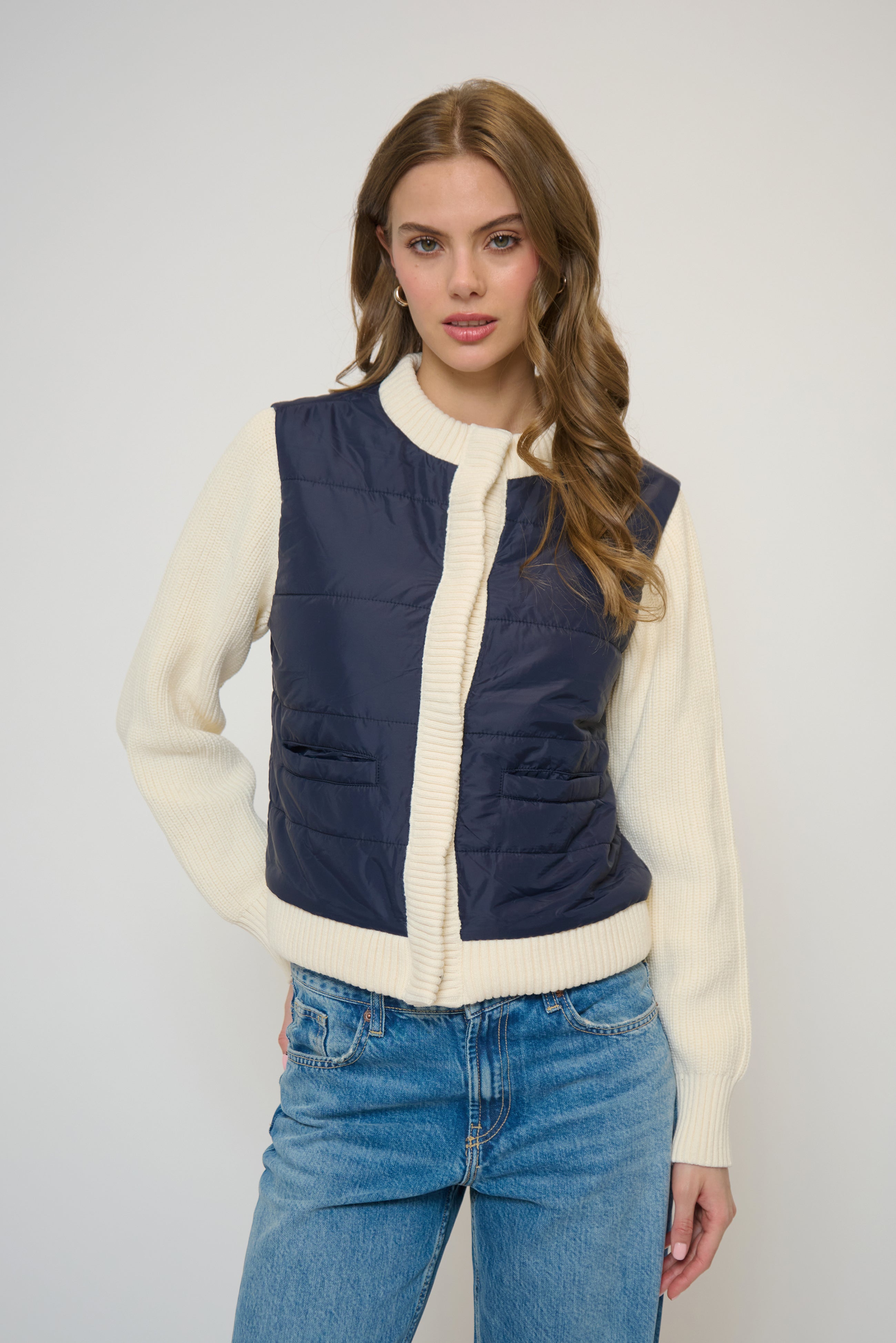 Nylon Quilted Jacket W Sweater Slvs