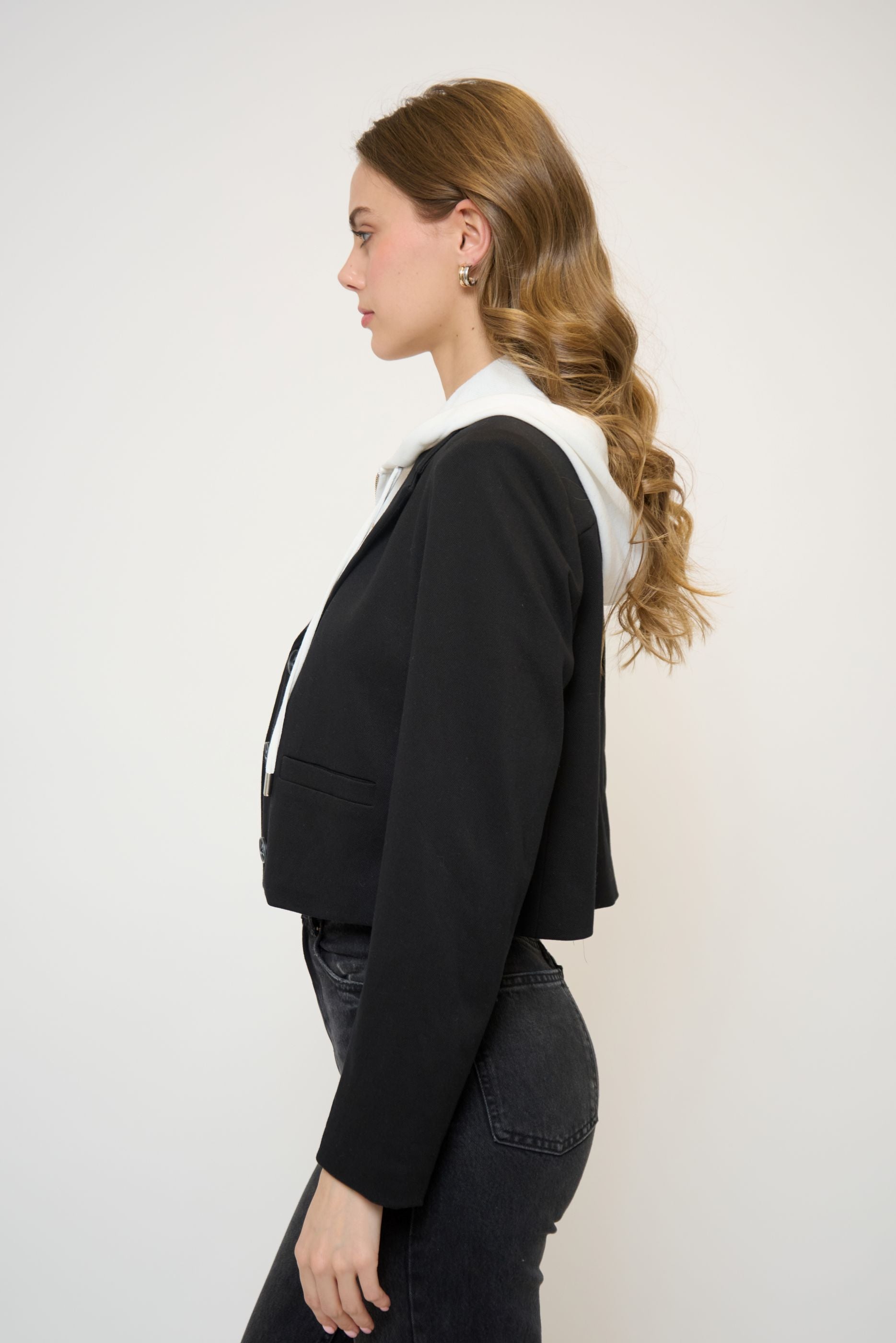 Cropped Fitted Dickey Jacket