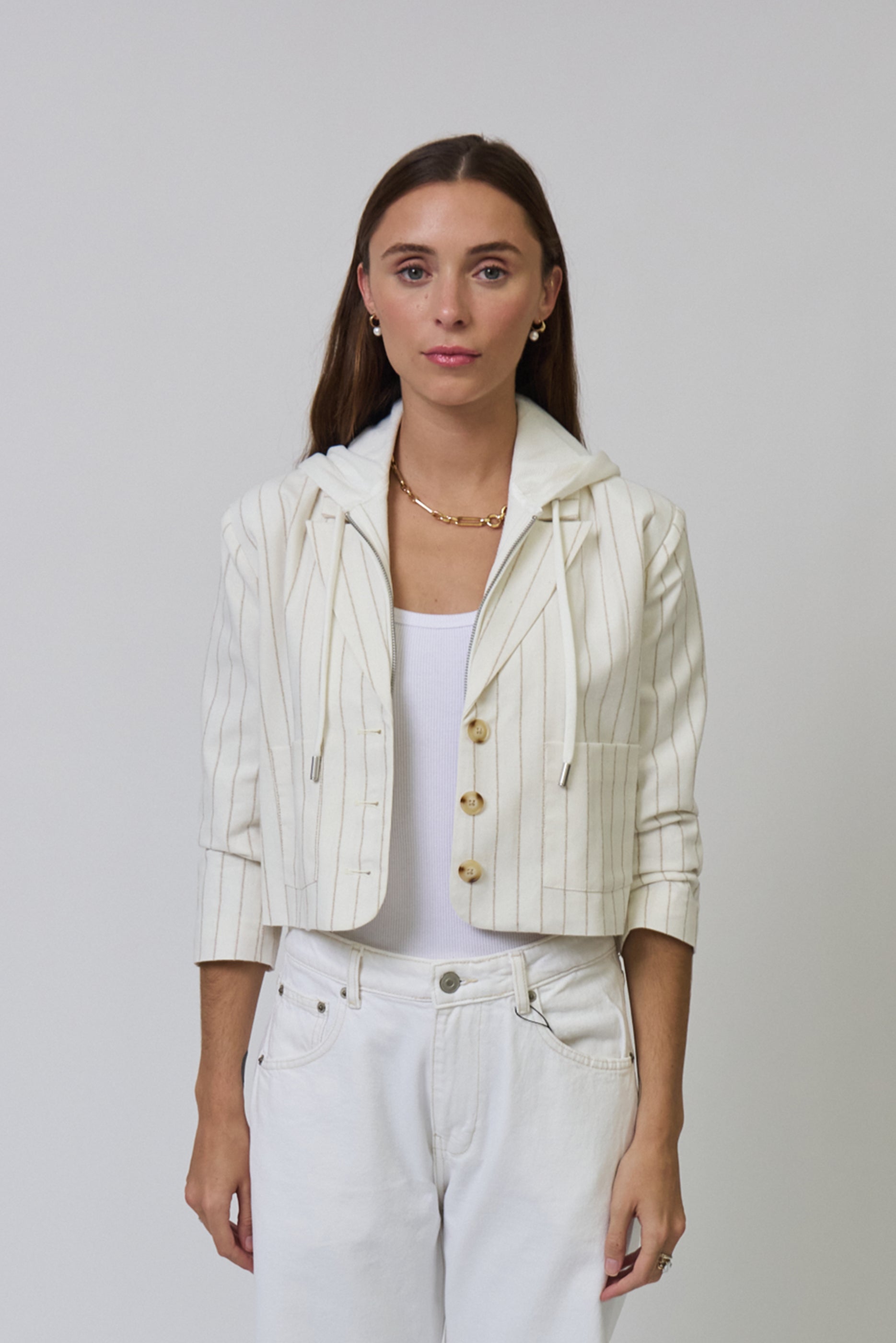 Serena Cropped Sleeve Dickey Jacket