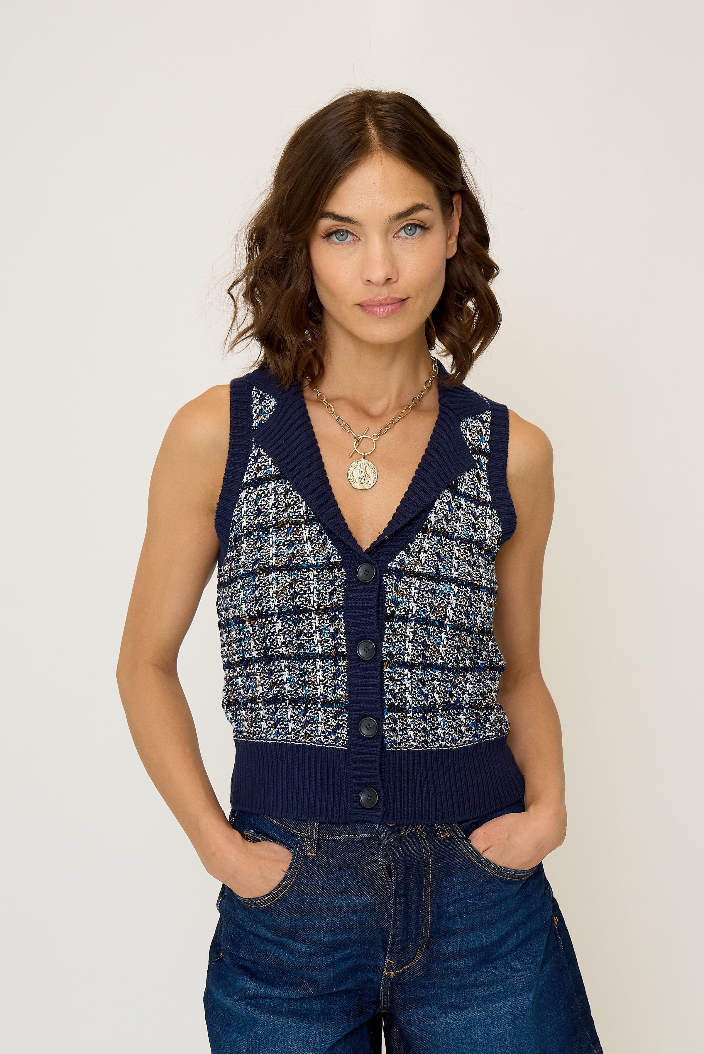 Dylan Sleeveless Vest