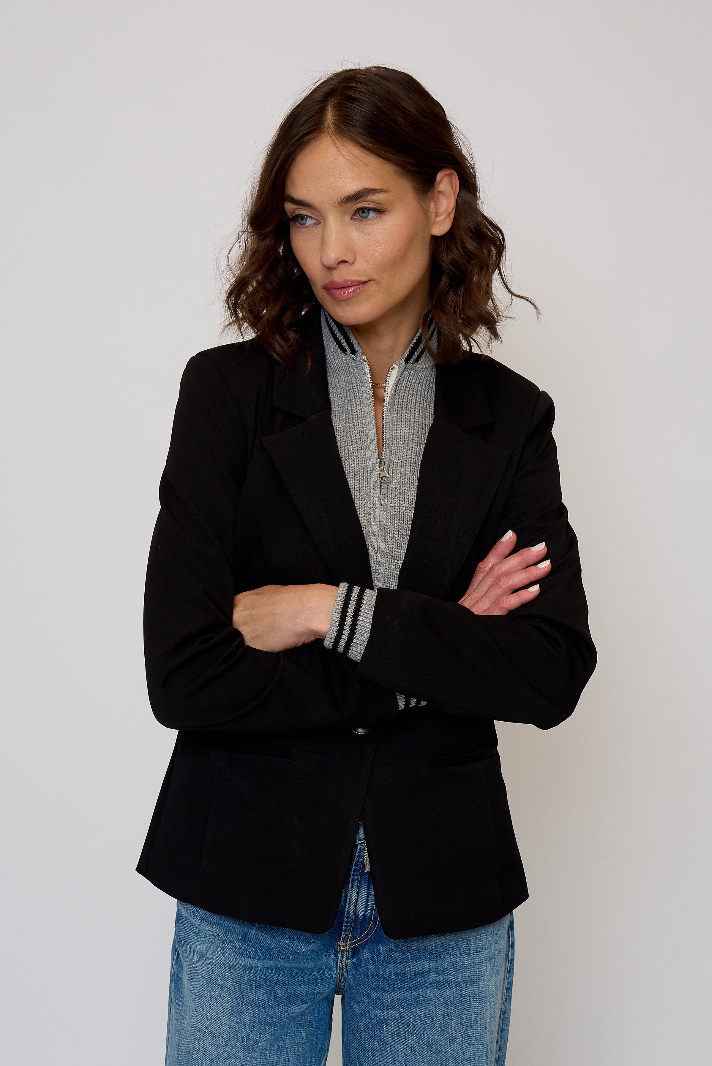 Maribel Ponte Blazer With Dickey