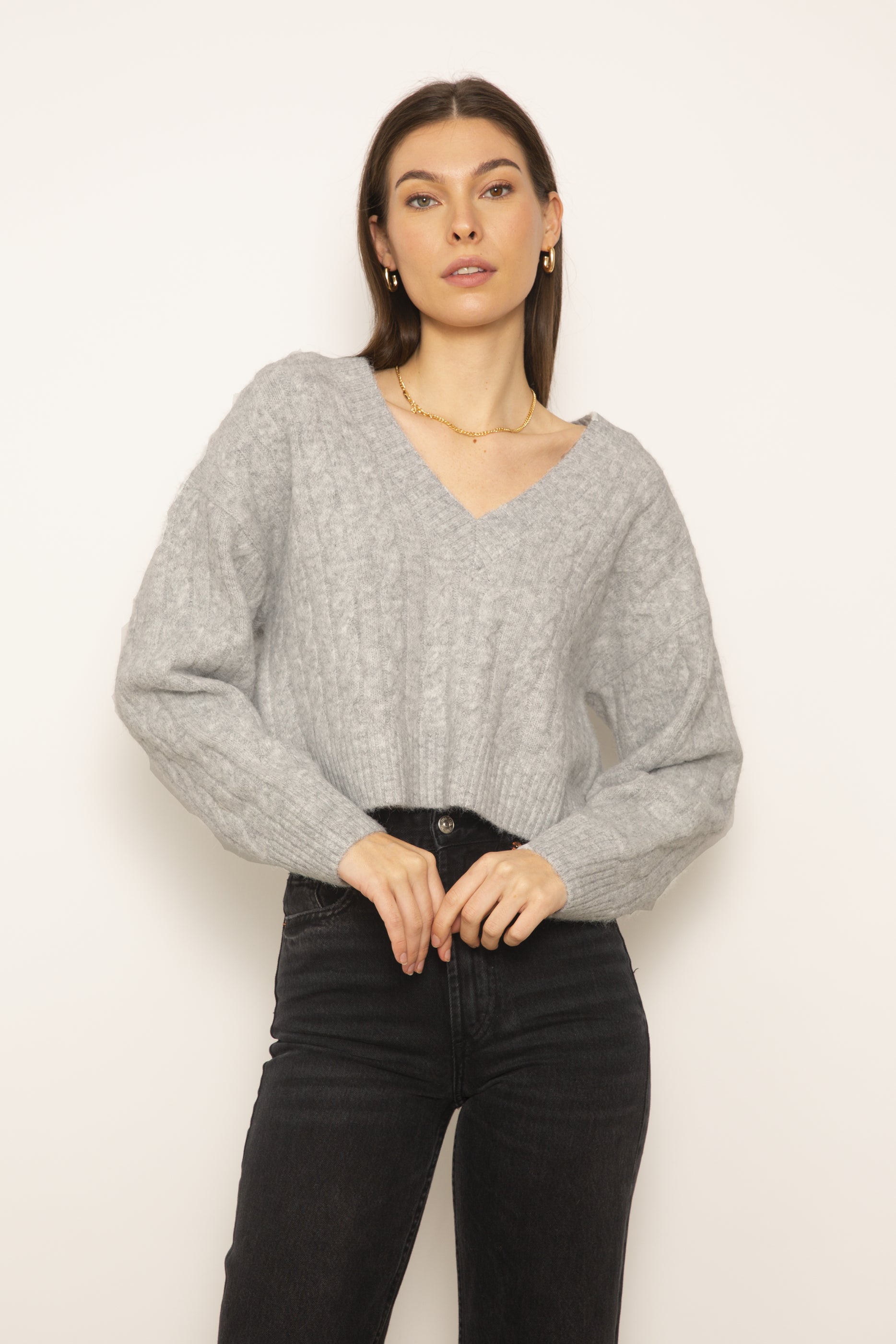 Nova Cable Crop Vneck