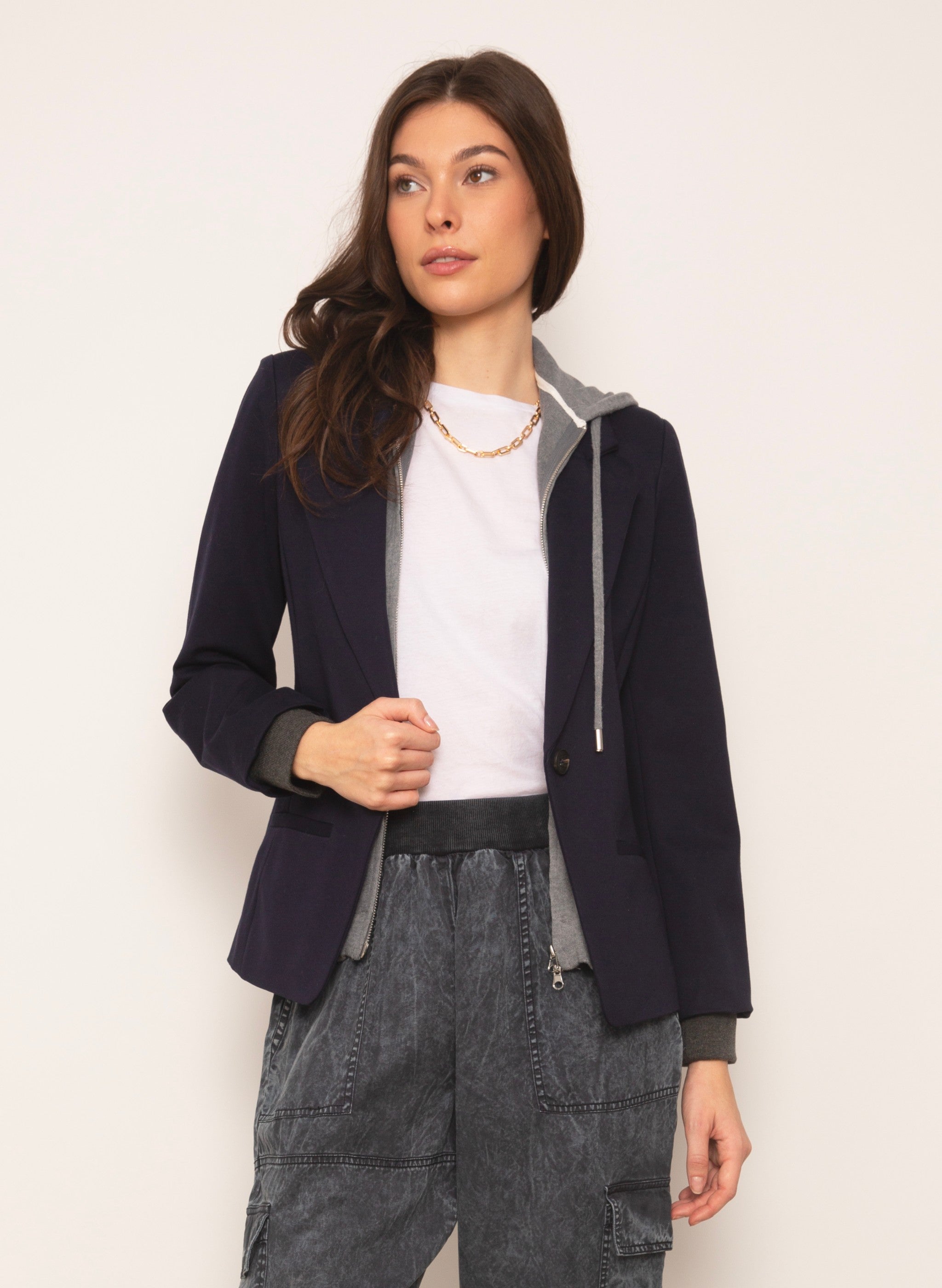 Avalon Ponte Dickie Blazer With Cuffs