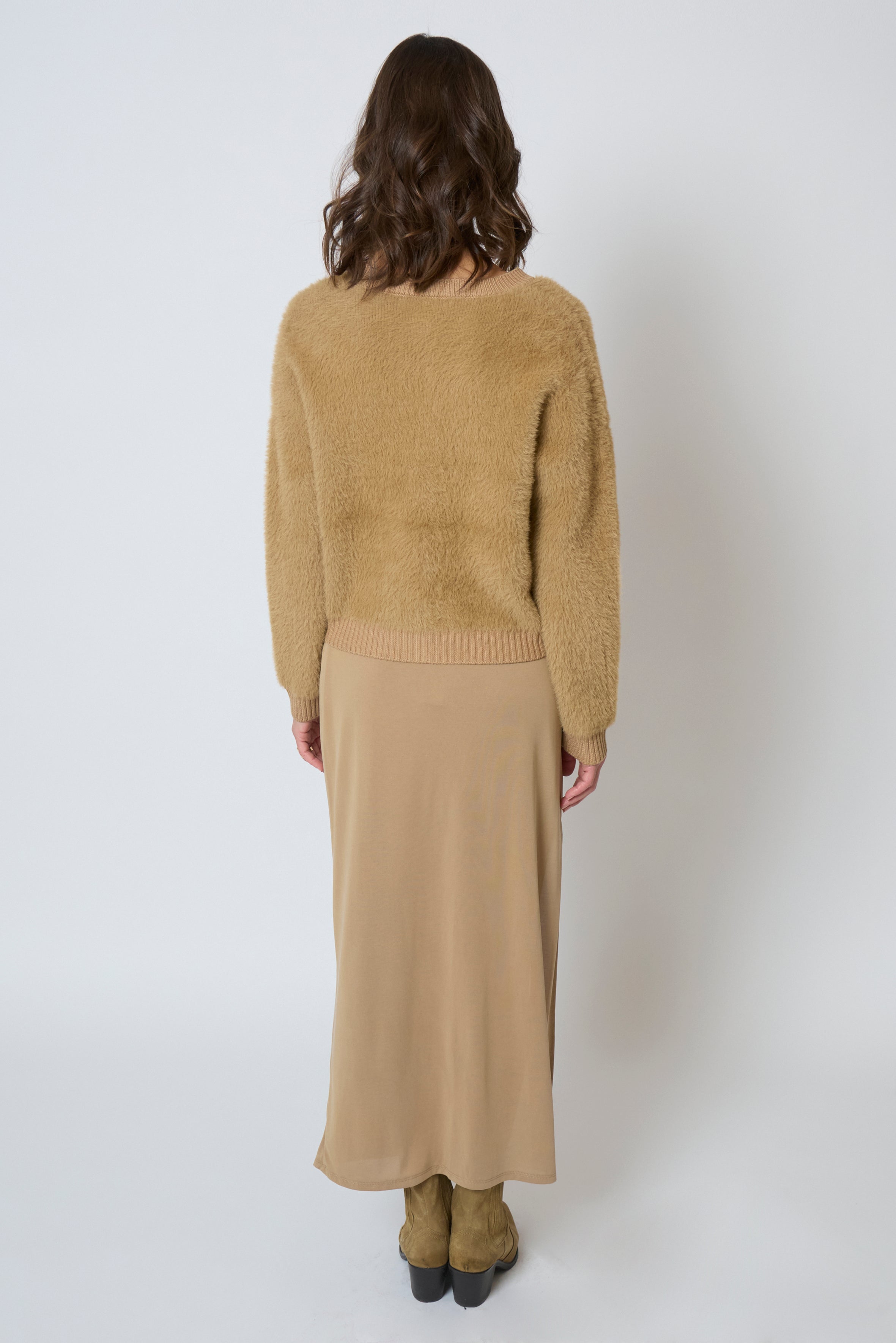 Roman Eyelash Cardi