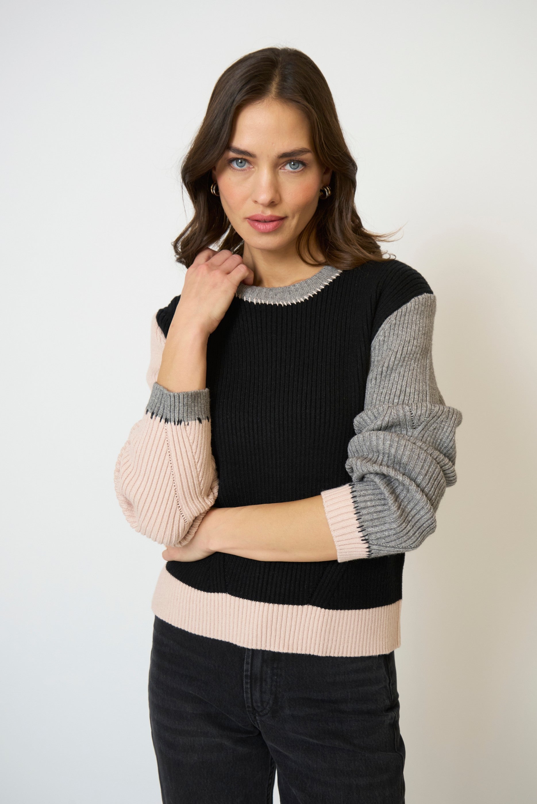 Myra Whipstitch Crew