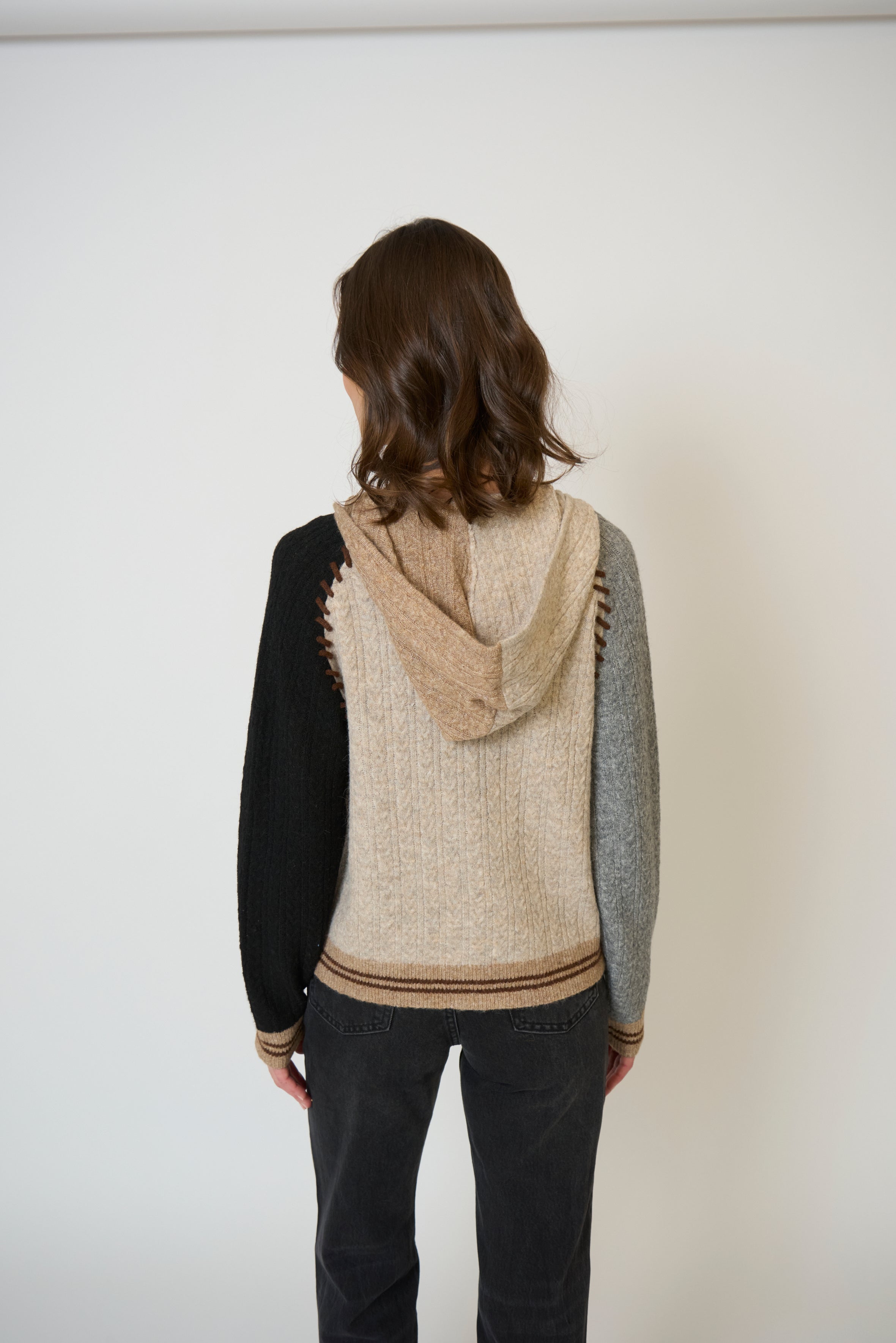 Faye Cabled Hoodie W/Whipstitch