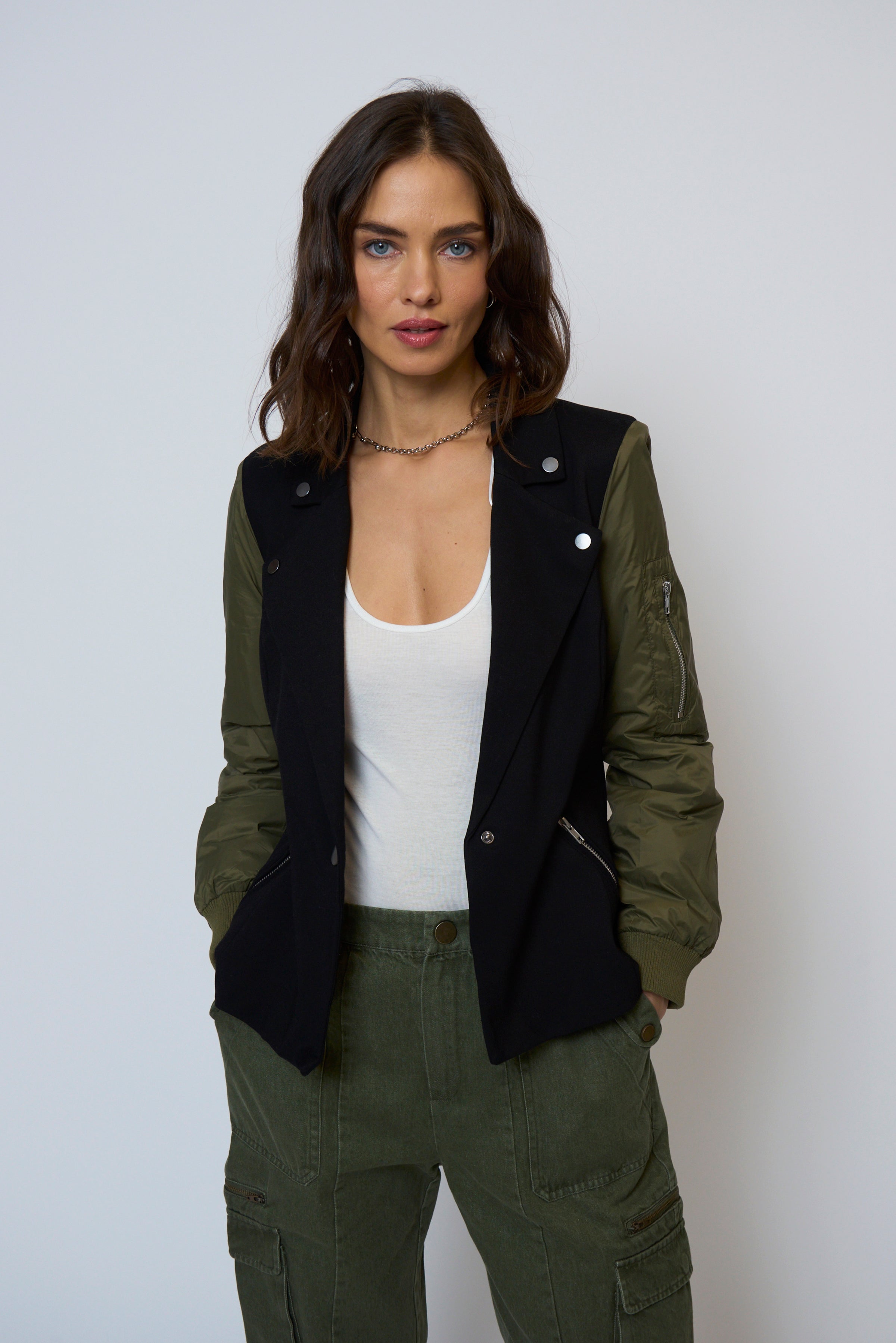 Billie Nylon Sleeve Blazer