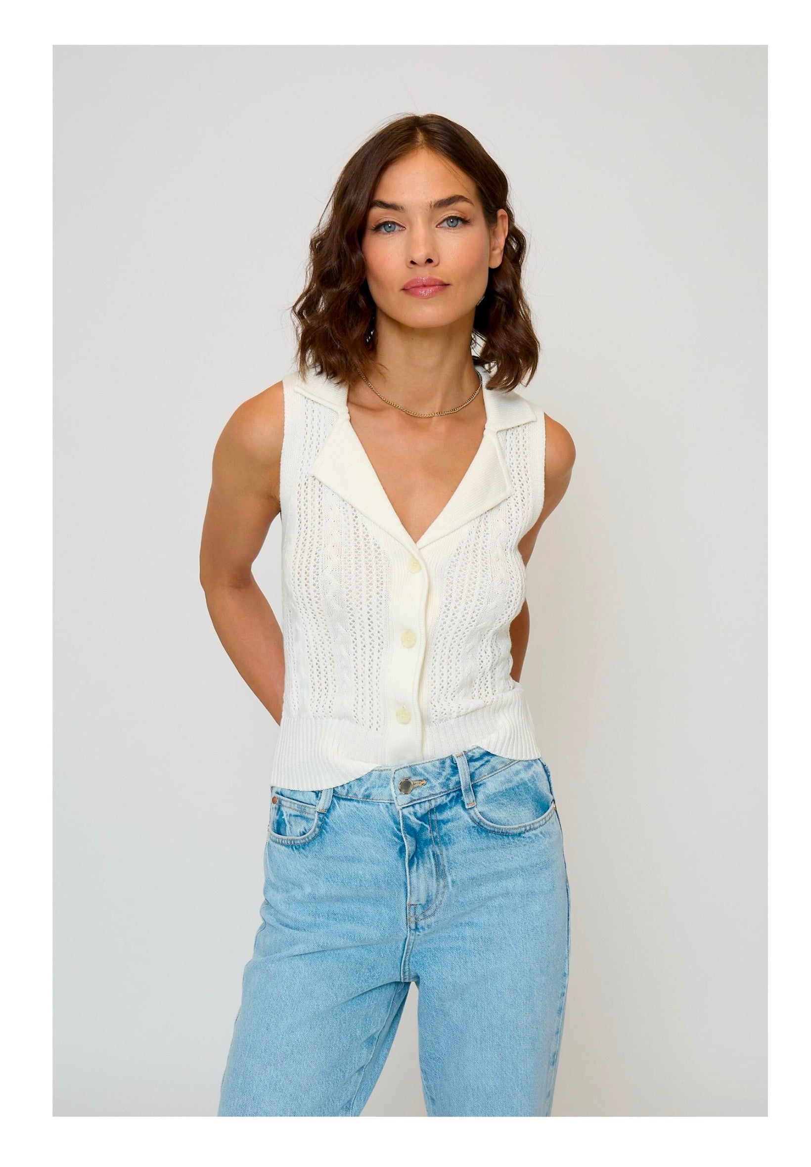 Sienna Sleeveless Cable Vest