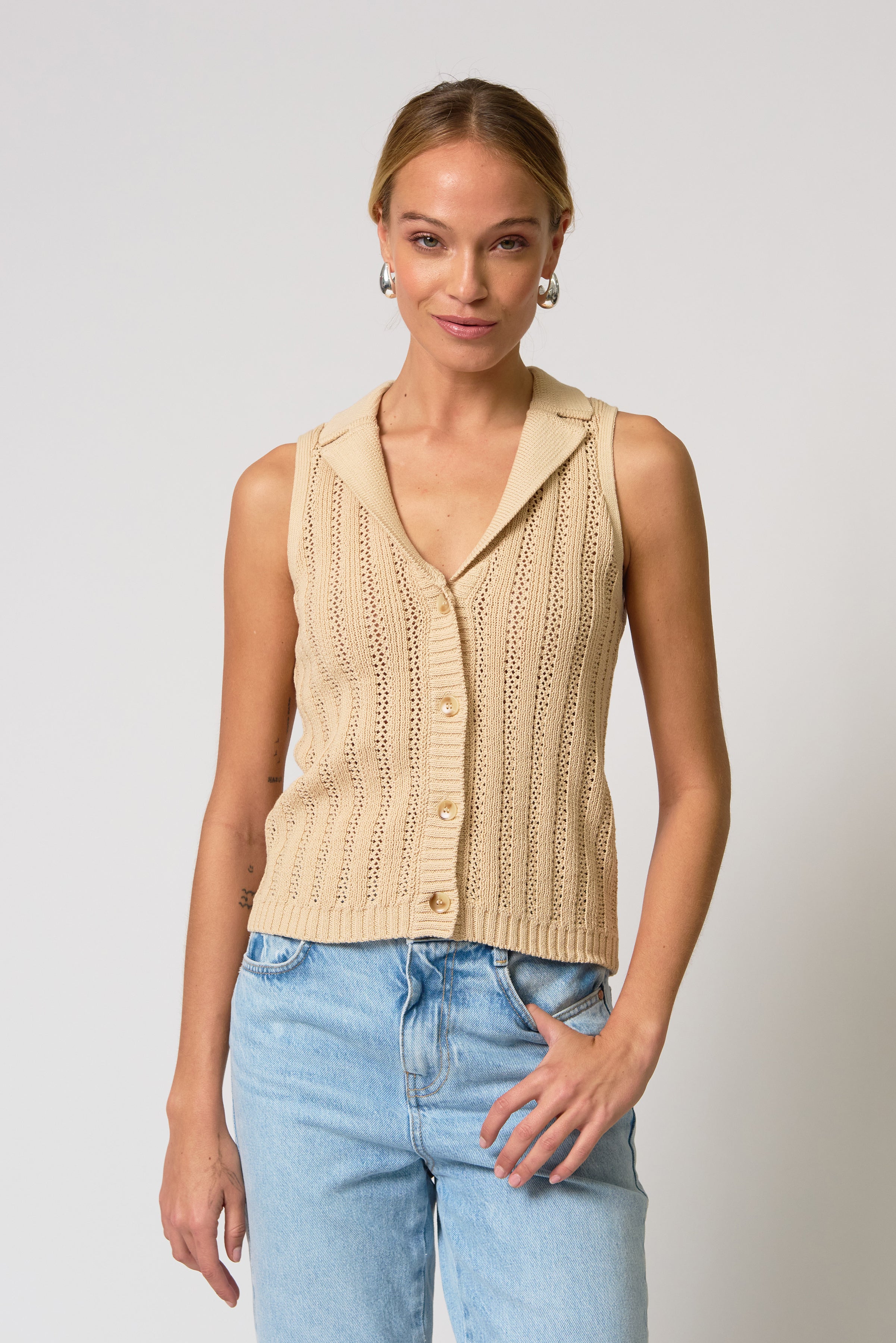 Francie Mesh Stitch Sleeveless Vest