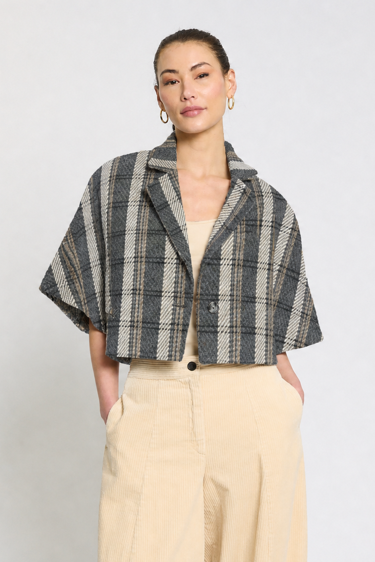 Lyla Short Sleeve Cape Jacket