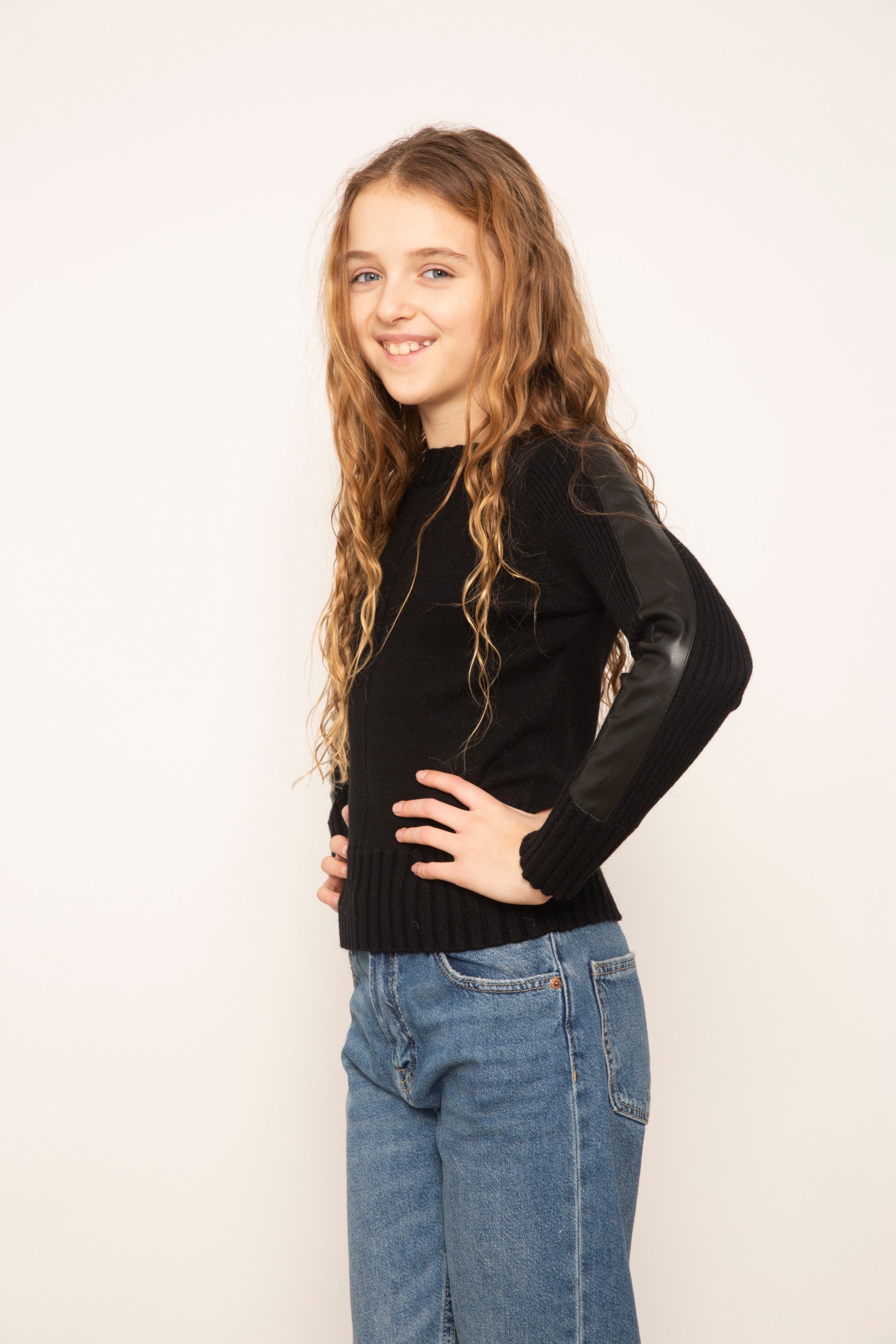 Cillian Crewneck W Leather Accents