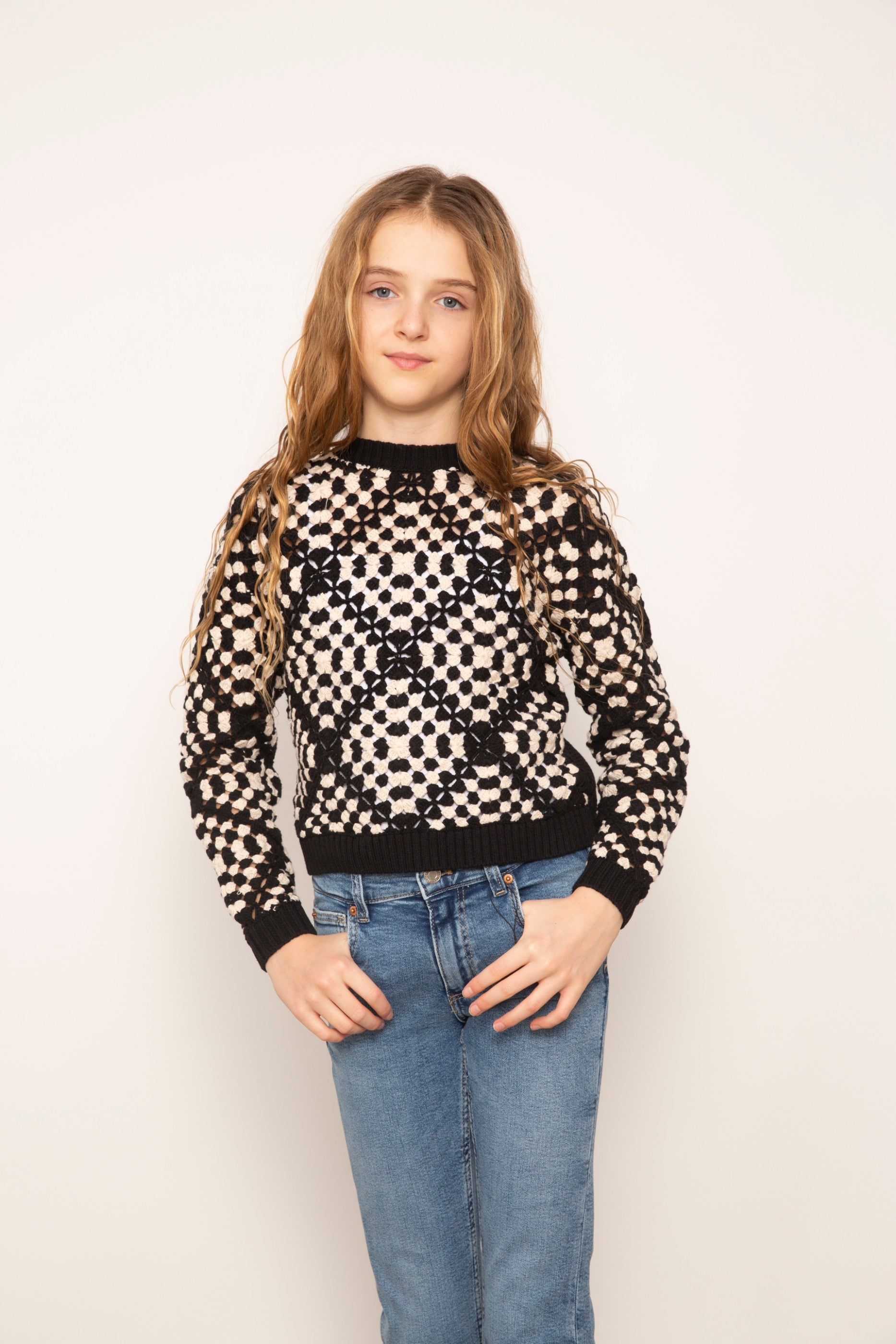 Casey Diamond Crochet Crew