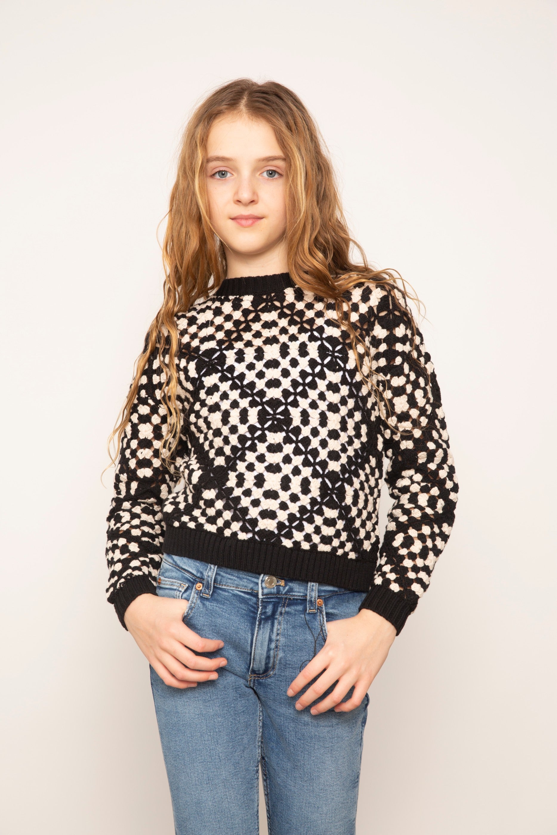 Casey Diamond Crochet Crew